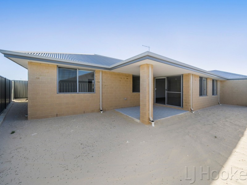 6 Hartog Way, Eglinton WA 6034