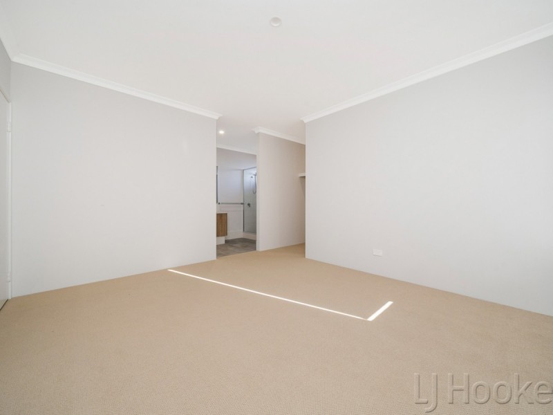 6 Hartog Way, Eglinton WA 6034