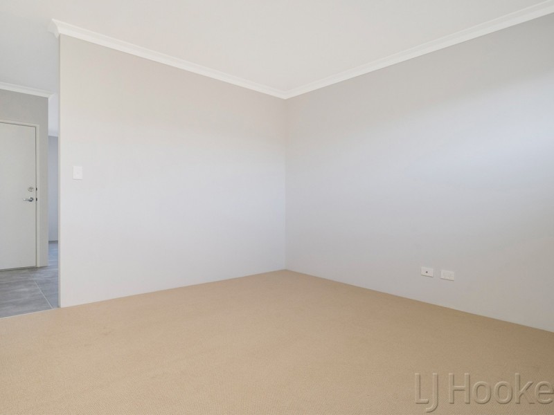 6 Hartog Way, Eglinton WA 6034