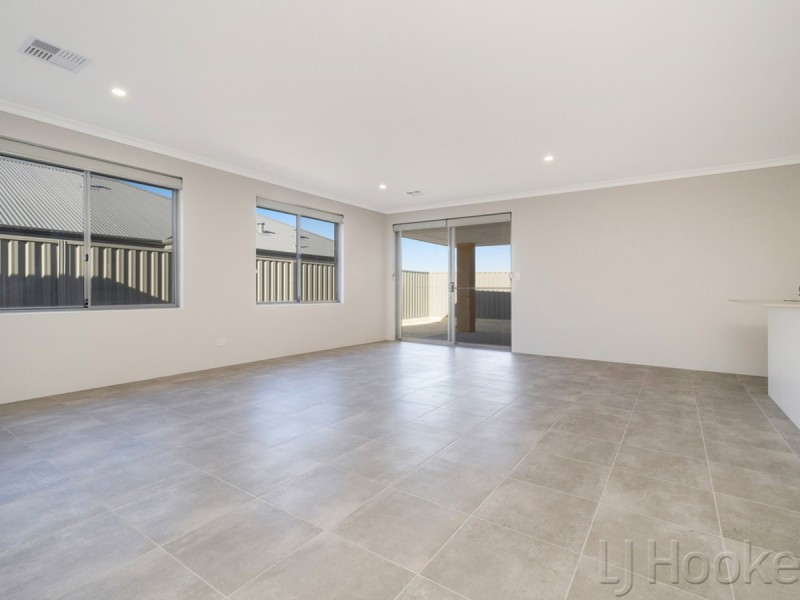 6 Hartog Way, Eglinton WA 6034