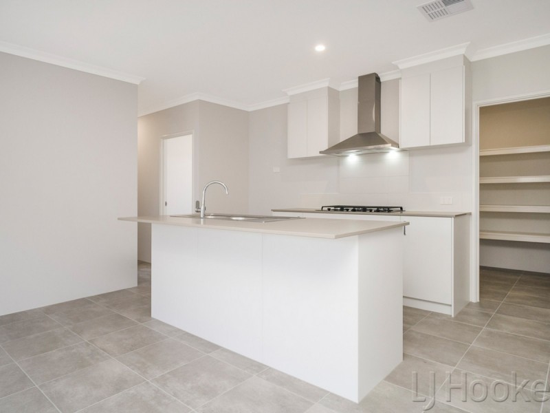 6 Hartog Way, Eglinton WA 6034