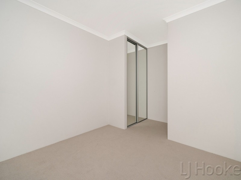 7 Primrose Loop, Eglinton WA 6034