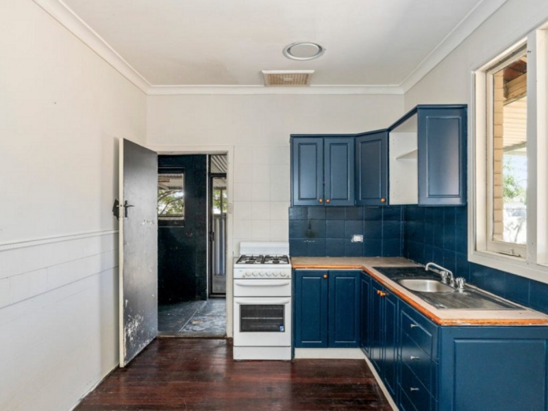 134 Balga Avenue, Balga WA 6061