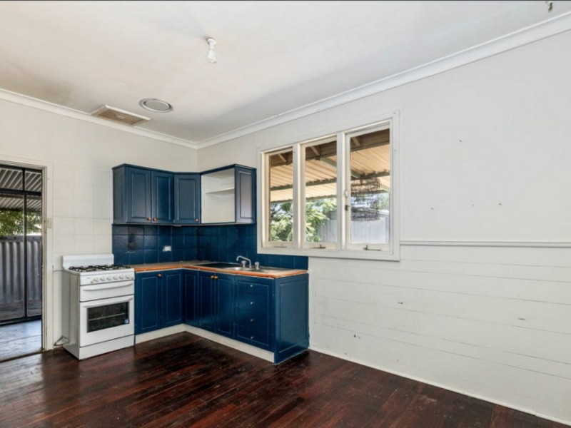 134 Balga Avenue, Balga WA 6061