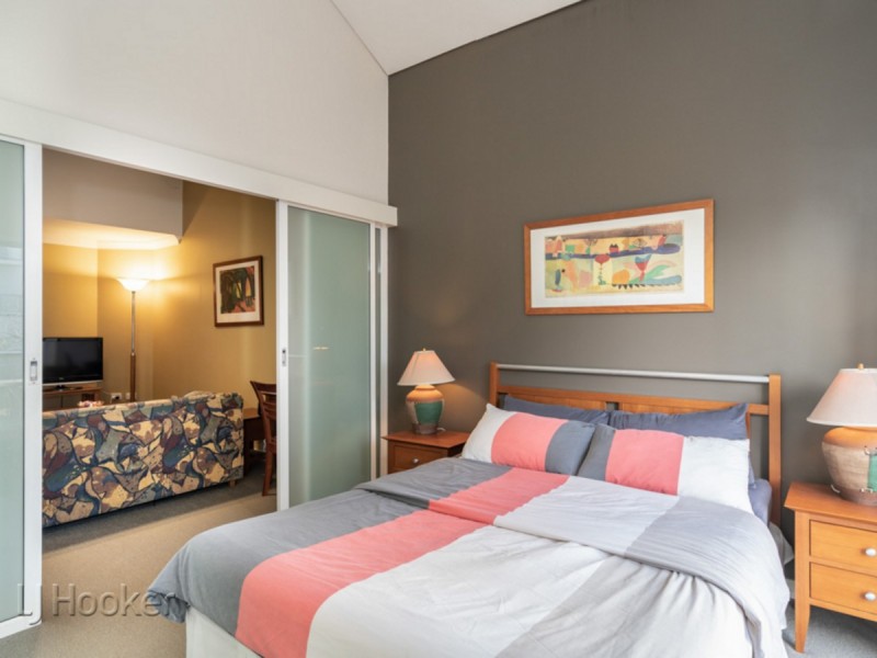 610/112 Mounts Bay Road, Perth WA 6000