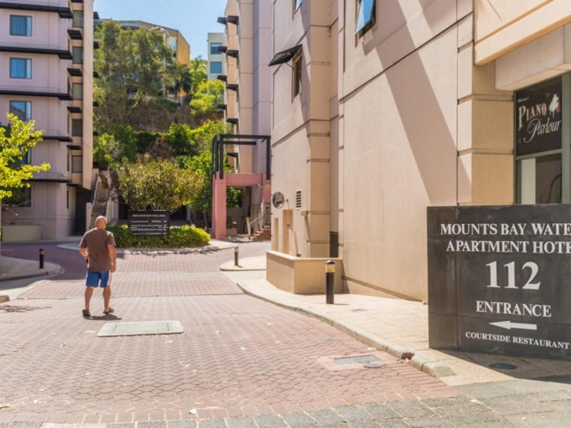 610/112 Mounts Bay Road, Perth WA 6000