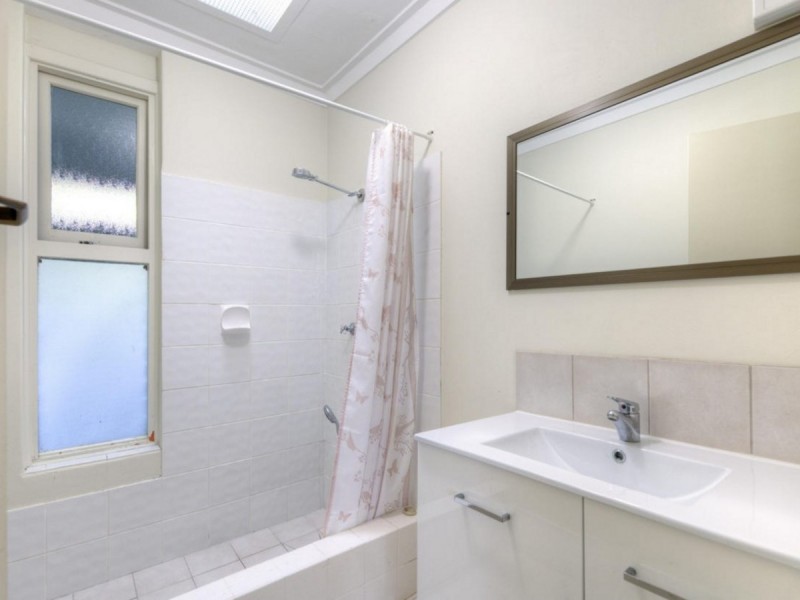 56 Swan Road, High Wycombe WA 6057