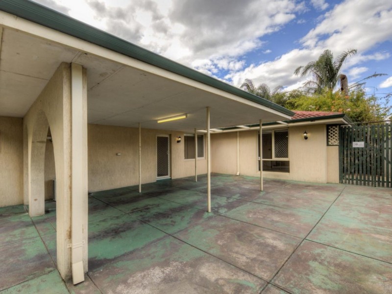 56 Swan Road, High Wycombe WA 6057