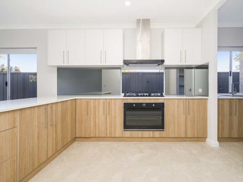 185A Armadale Road, Rivervale WA 6103