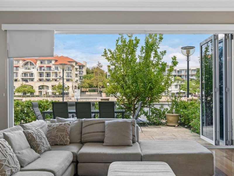 40 Henry Lawson Walk, East Perth WA 6004