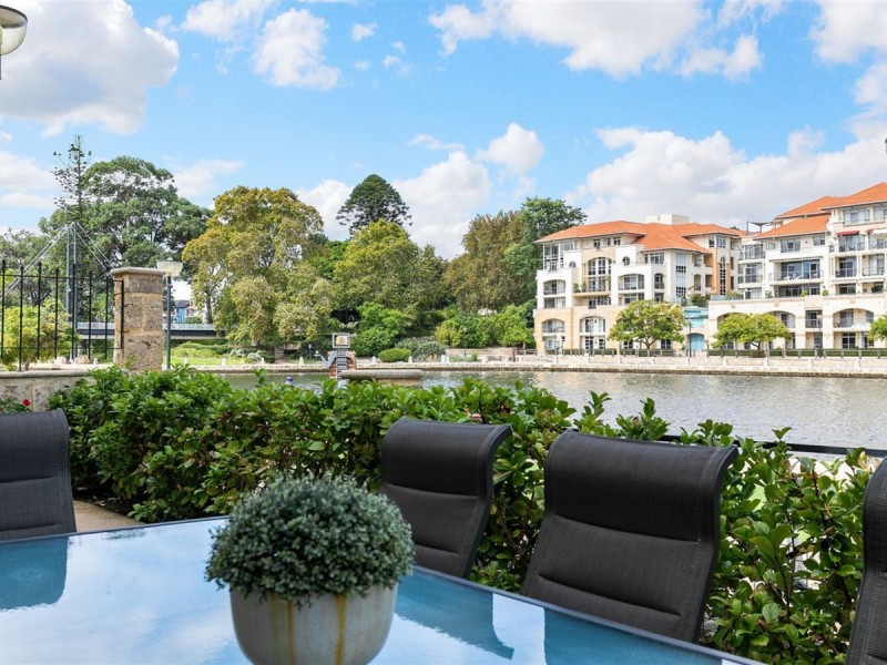 40 Henry Lawson Walk, East Perth WA 6004