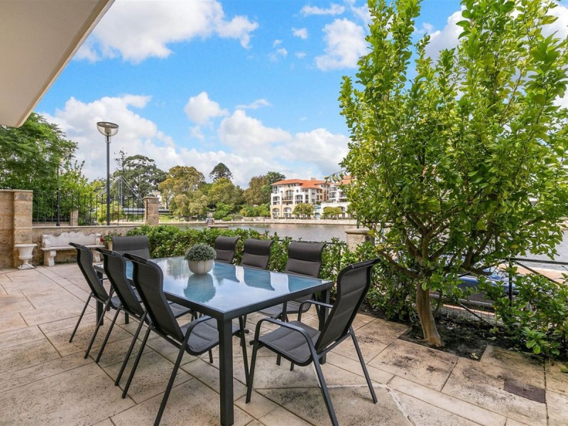 40 Henry Lawson Walk, East Perth WA 6004