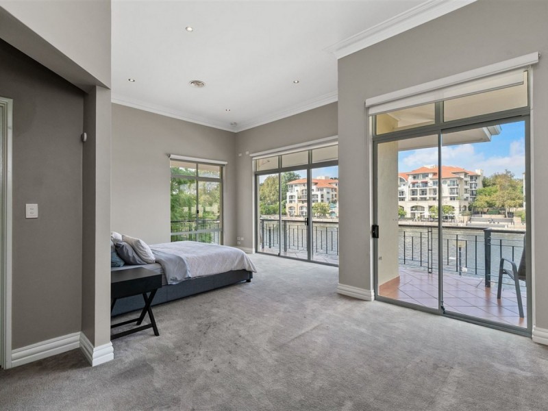 40 Henry Lawson Walk, East Perth WA 6004