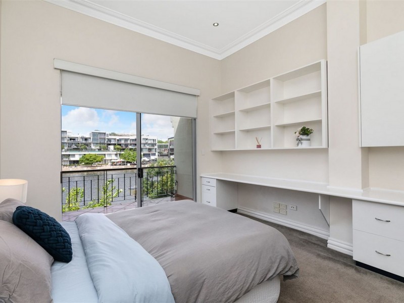 40 Henry Lawson Walk, East Perth WA 6004