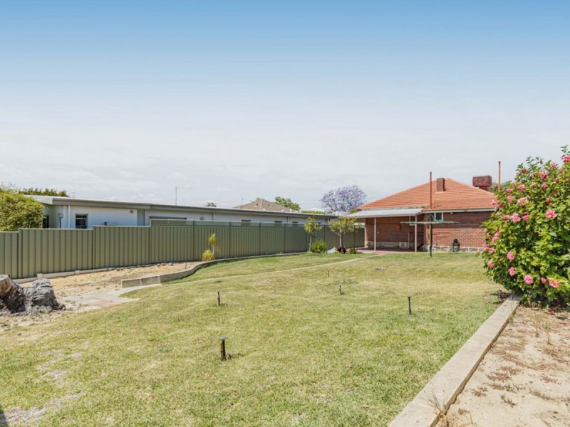 33 Collins Street, Yokine WA 6060