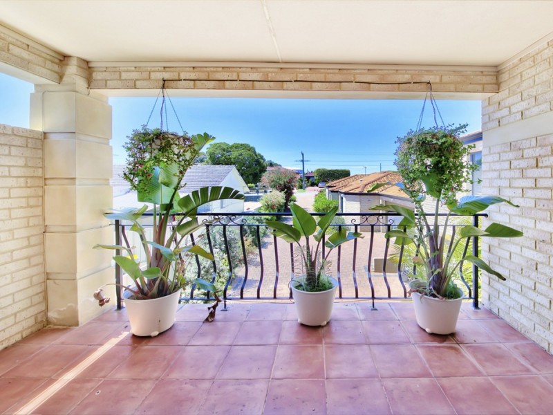 25B Bourke Street, Yokine WA 6060