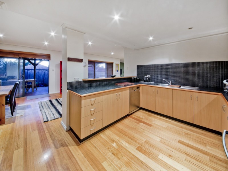 25B Bourke Street, Yokine WA 6060