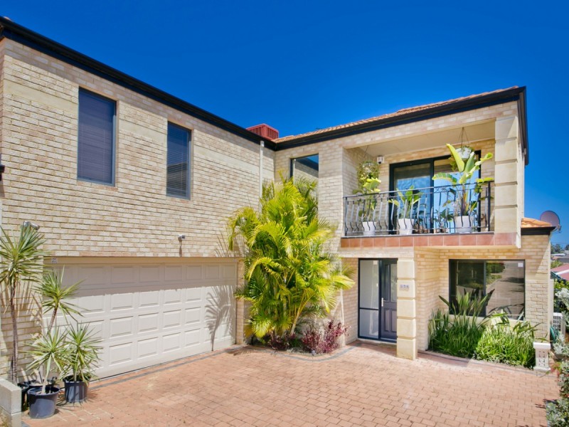 25B Bourke Street, Yokine WA 6060
