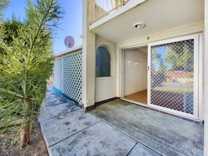 4/210 Swan Street, Yokine WA 6060