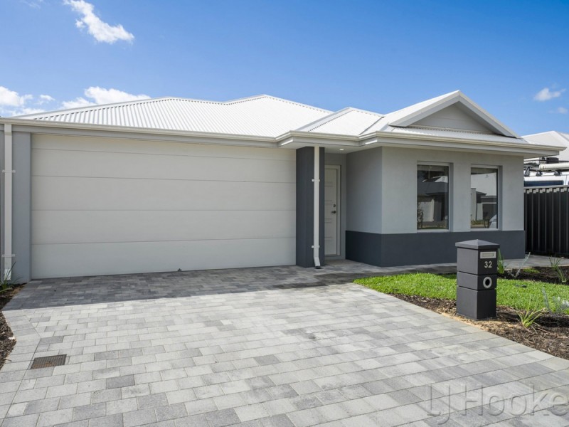 32 Preston Grove, South Guildford WA 6055