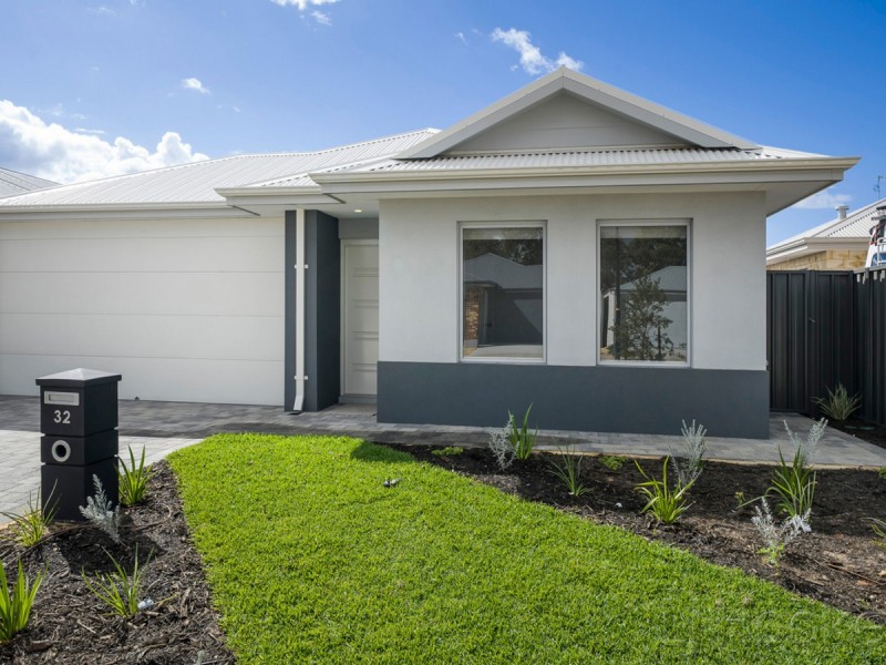 32 Preston Grove, South Guildford WA 6055