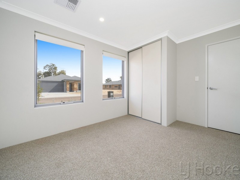 32 Preston Grove, South Guildford WA 6055