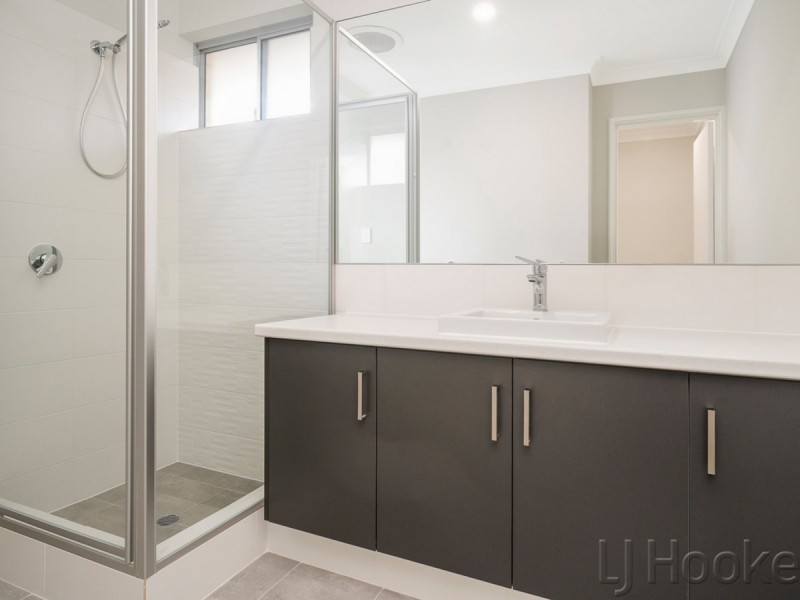 32 Preston Grove, South Guildford WA 6055