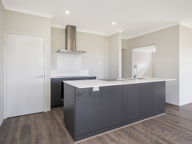 32 Preston Grove, South Guildford WA 6055