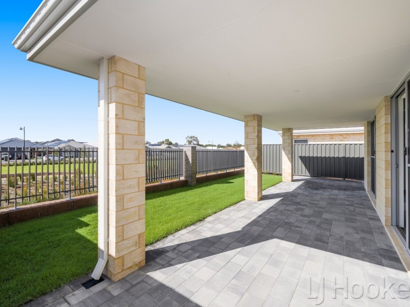 32 Preston Grove, South Guildford WA 6055