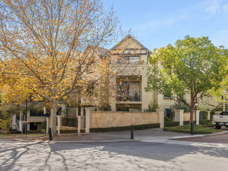 10/24 Constitution Street, East Perth WA 6004