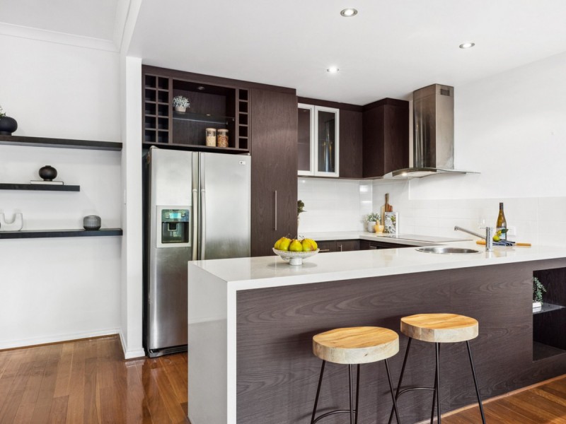 2/14 Waterloo Crescent, East Perth WA 6004