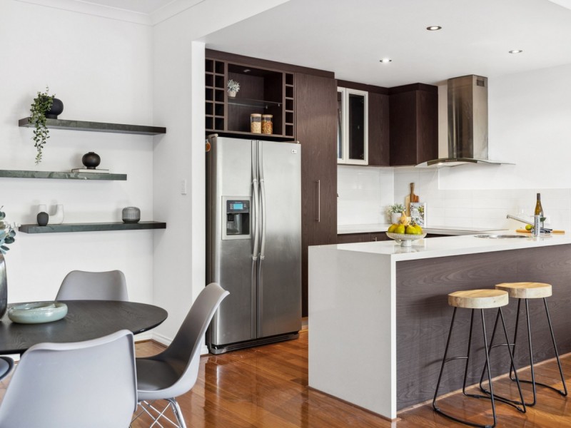 2/14 Waterloo Crescent, East Perth WA 6004