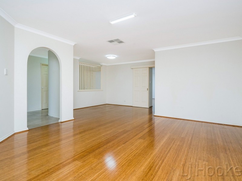 60 Northmore Crescent, Winthrop WA 6150