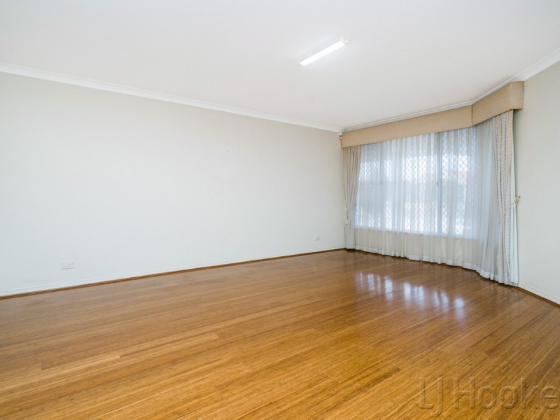 60 Northmore Crescent, Winthrop WA 6150