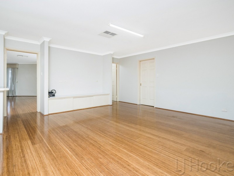 60 Northmore Crescent, Winthrop WA 6150