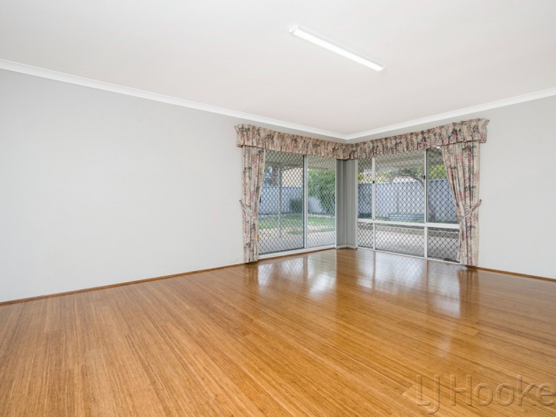 60 Northmore Crescent, Winthrop WA 6150