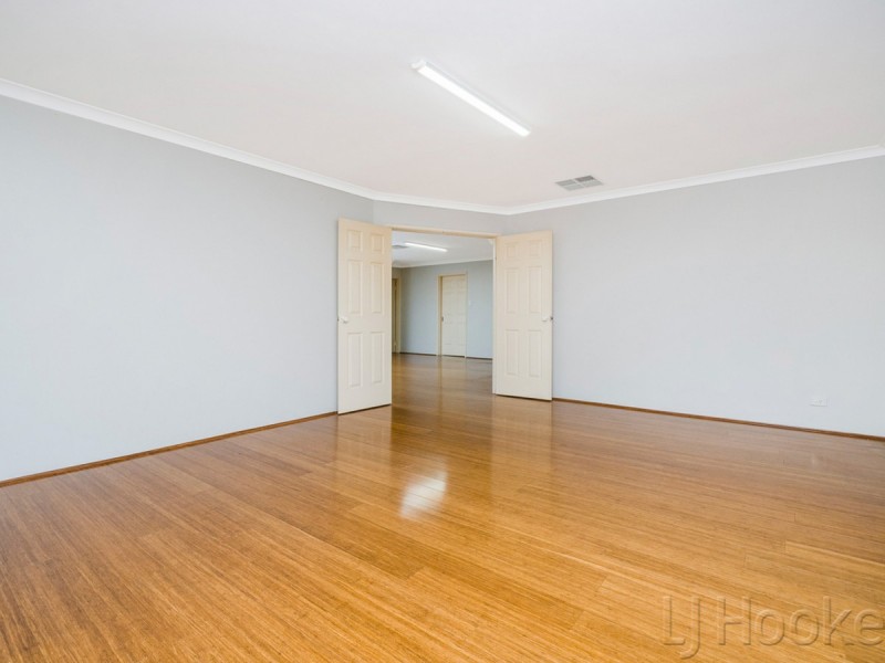 60 Northmore Crescent, Winthrop WA 6150