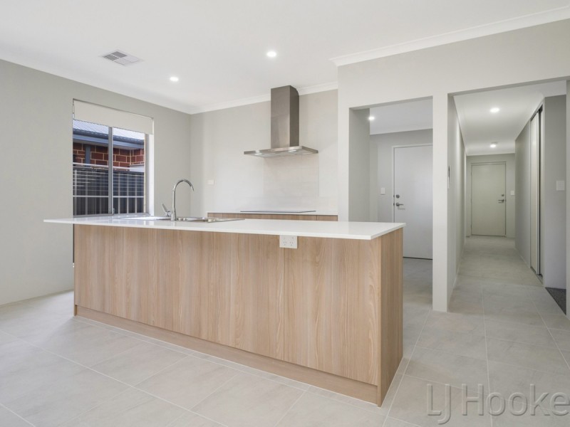 35 Preston Grove, South Guildford WA 6055