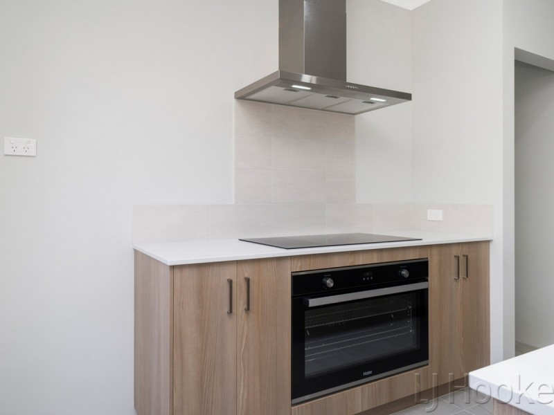 35 Preston Grove, South Guildford WA 6055