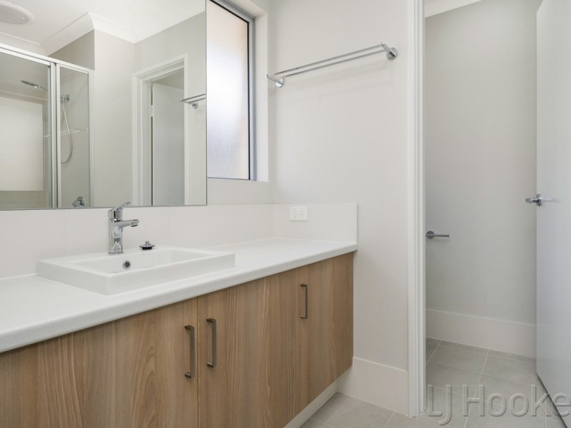 35 Preston Grove, South Guildford WA 6055