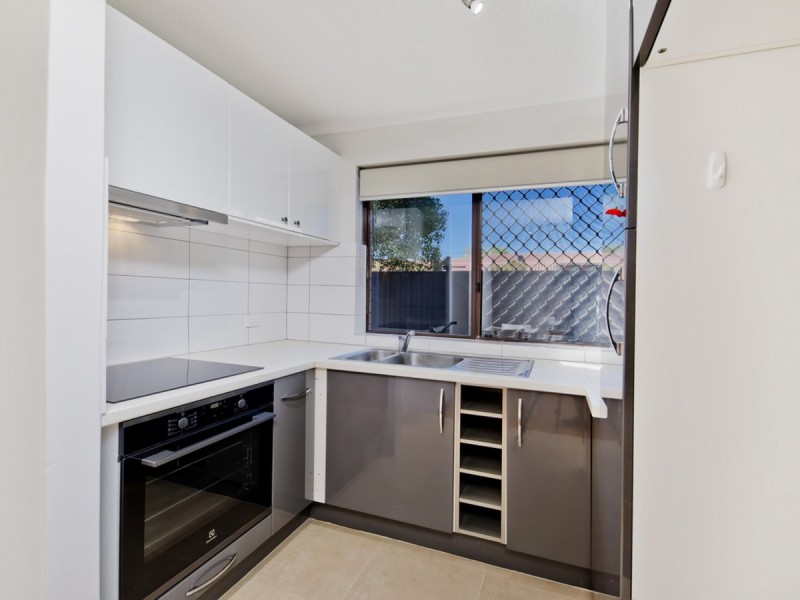 18/43 Bourke Street, Yokine WA 6060