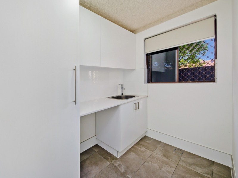 18/43 Bourke Street, Yokine WA 6060