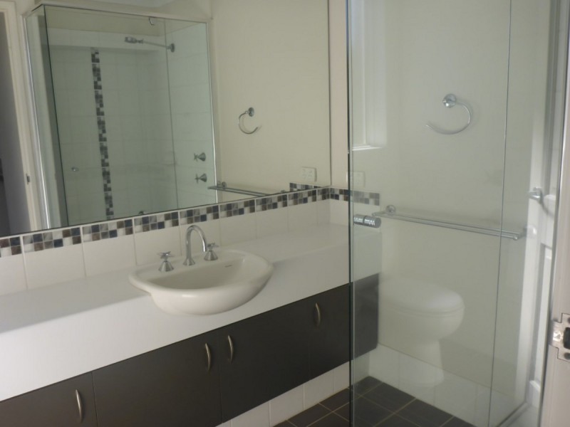 11 Harman Place, Aveley WA 6069