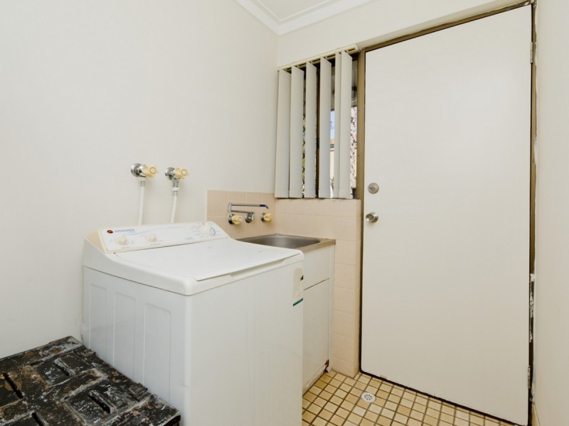 1/159 Lawley Street, Yokine WA 6060