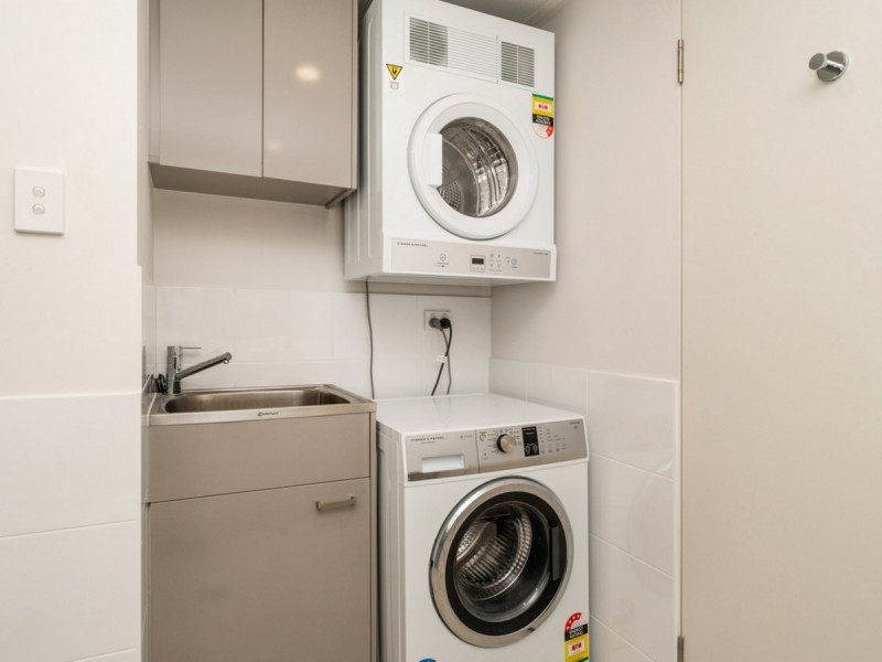 2005/63 Adelaide Terrace, East Perth WA 6004