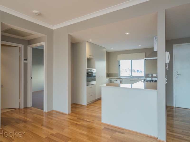 18/128 Brown Street, East Perth WA 6004