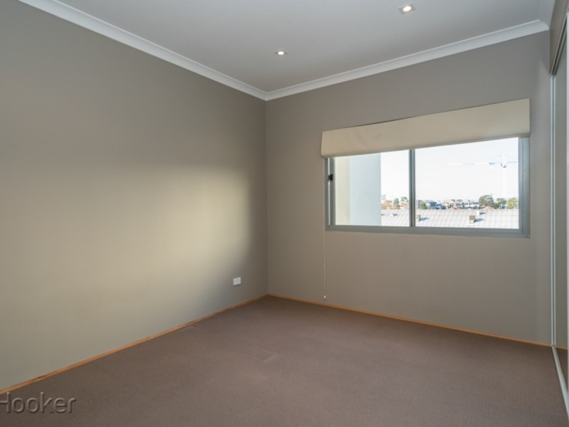 18/128 Brown Street, East Perth WA 6004