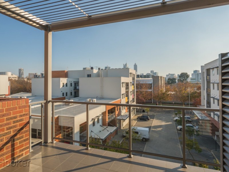 18/128 Brown Street, East Perth WA 6004