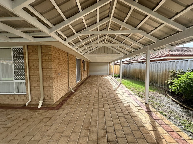 13 Hungerford Close, Canning Vale WA 6155