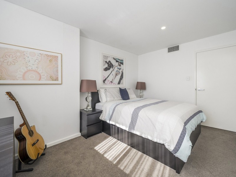 1/50 Royal Street, East Perth WA 6004